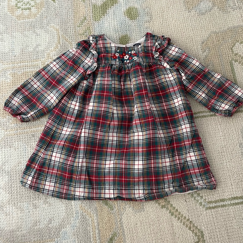 GAP plaid holiday/fall baby girl dress.